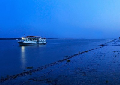 floating boat near kotka beach sundarban