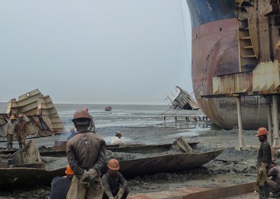 bangladesh ship breaking yard