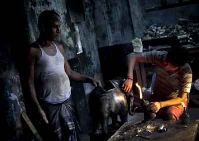 Bangladeshi Metal Worker Crafts Artworks